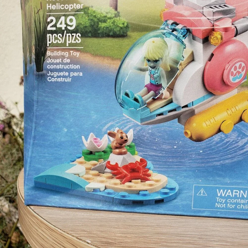 NEW LEGO FRIENDS Building Set Helicopter Vet Rescue 41692 Valentine's Day Gift 2 - Picture 14 of 16